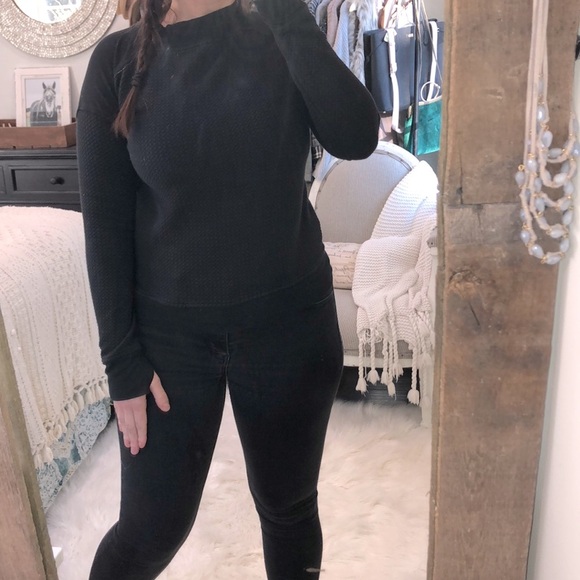 Zella size xsmall black athletic sweatshirt - Picture 3 of 8